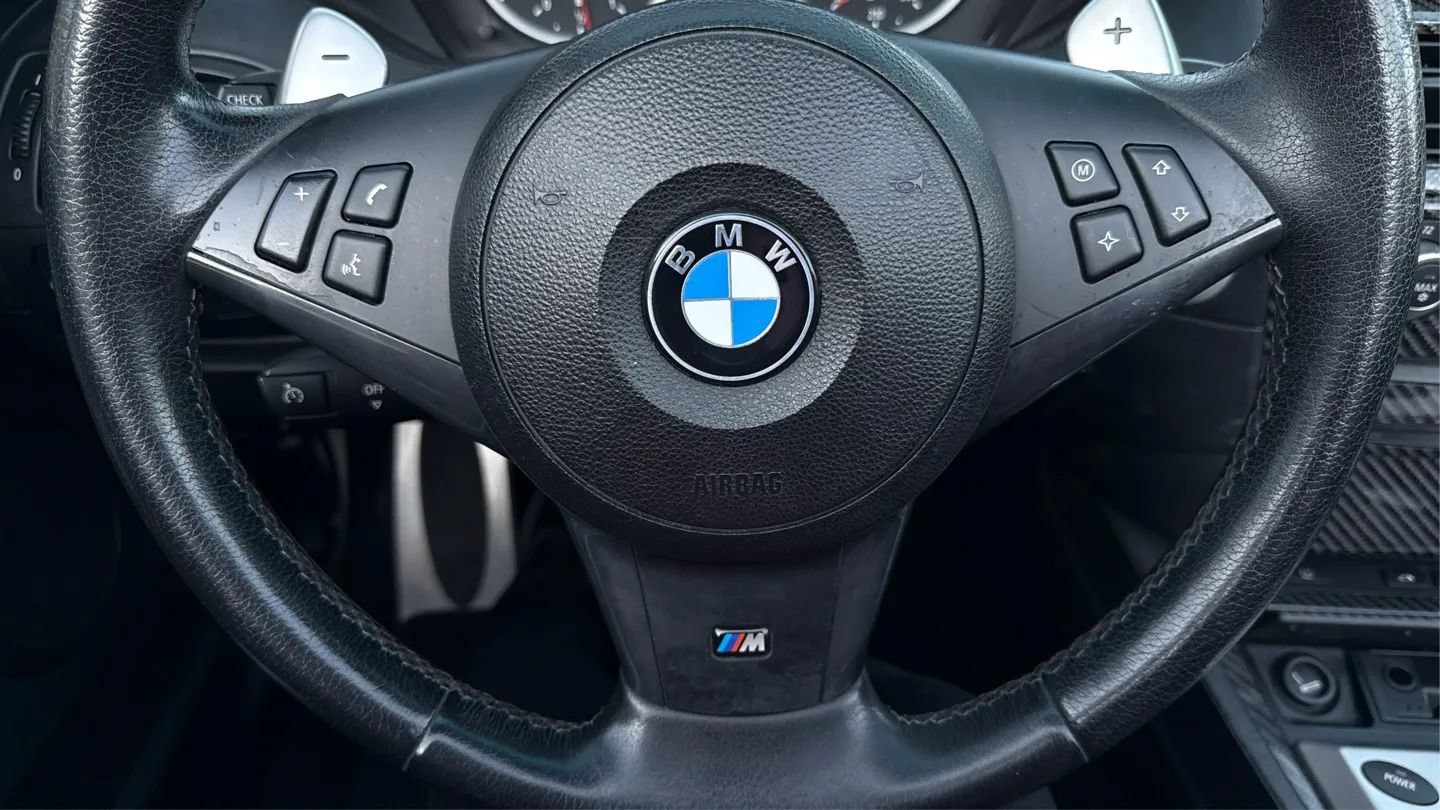 Used 2007 BMW M6 Convertible RWD image 28