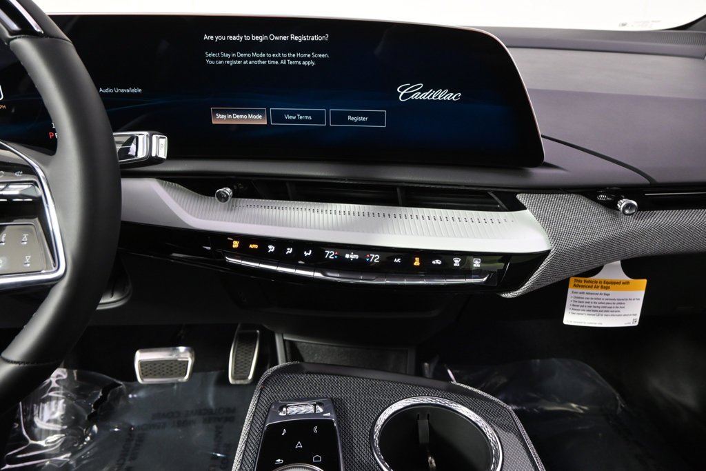 New 2026 Cadillac Optiq Sport 1 w/ LPO, Floor Liner Package AWD/4WD image 26