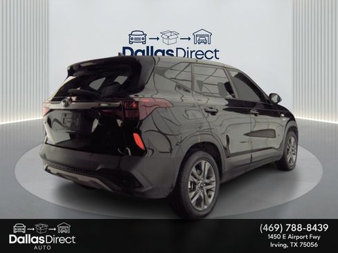 Used 2021 Kia Seltos LX image 6