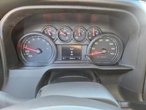 Used 2025 Chevrolet Silverado 1500 W/T image 18