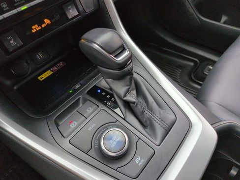 Used 2024 Toyota RAV4 XSE w/ Advanced Technology Package image 24