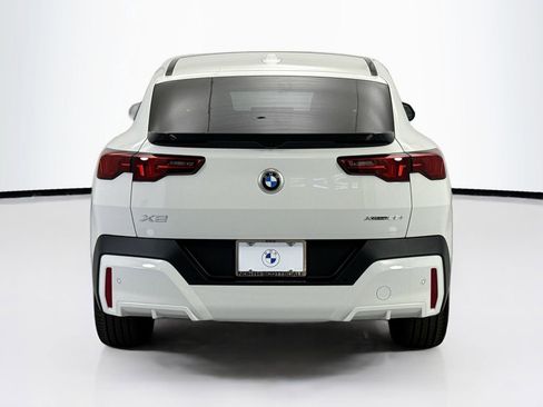 New 2026 BMW X2 xDrive28i w/ Convenience Package image 6