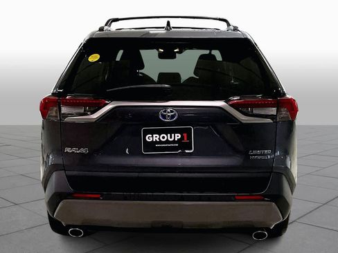 Used 2019 Toyota RAV4 Limited w/ Limited Grade Weather Package image 5