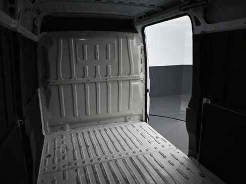 Used 2023 RAM ProMaster 2500 w/ Interior LED Lighting Group FWD image 14