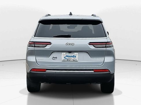 Used 2024 Jeep Grand Cherokee L Laredo w/ Trailer Tow Package image 7