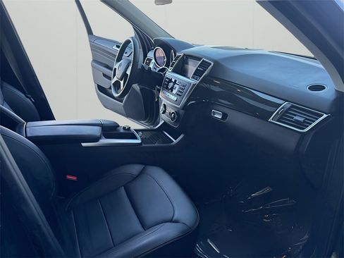 Used 2015 Mercedes-Benz ML 350 4MATIC image 23