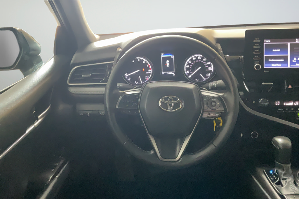 Used 2024 Toyota Camry SE FWD image 14