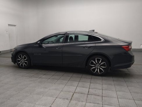 Used 2018 Chevrolet Malibu LT w/ Leather Package FWD image 3