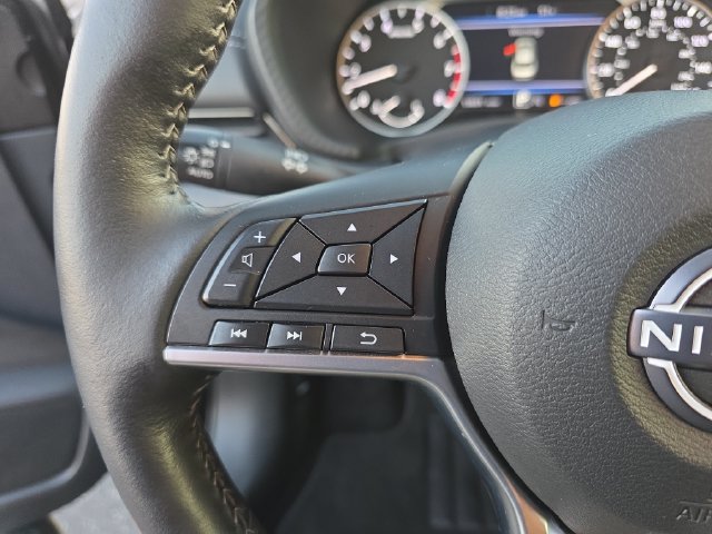 Used 2025 Nissan Sentra SV w/ All-Weather Package FWD image 22