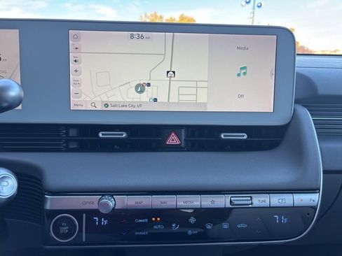 Used 2023 Hyundai Ioniq 5 SEL image 25