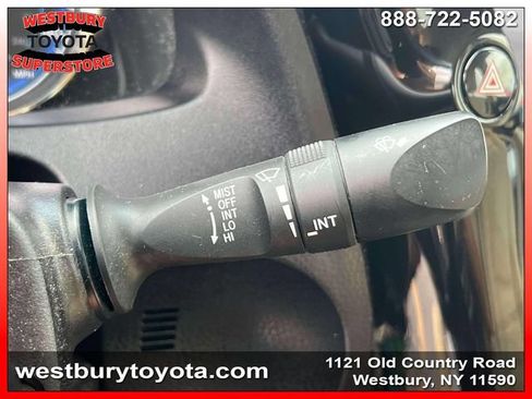Used 2019 Toyota Corolla LE FWD image 25