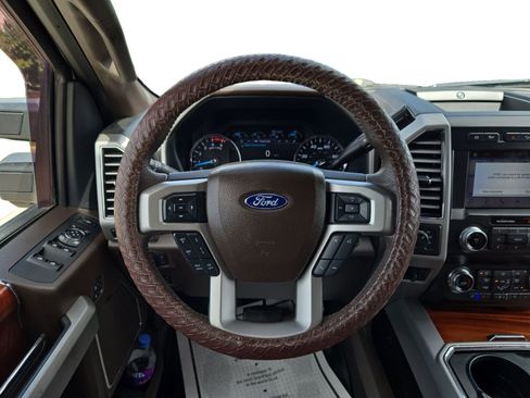 Used 2019 Ford F450 King Ranch w/ King Ranch Ultimate Package AWD/4WD image 17