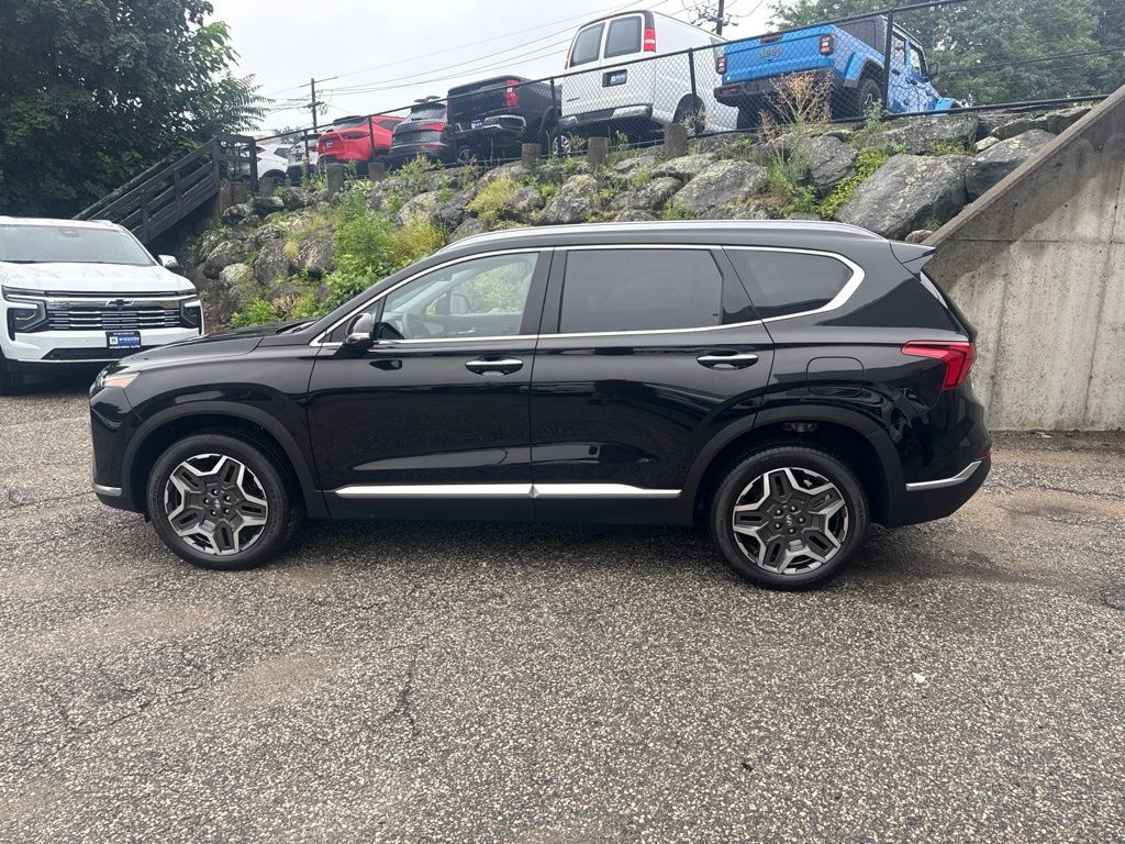 Certified 2023 Hyundai Santa Fe Limited AWD/4WD image 3