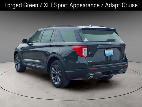 Used 2023 Ford Explorer XLT w/ Equipment Group 202A AWD/4WD image 3