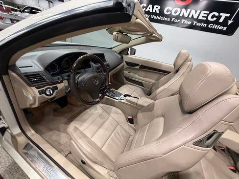 Used 2011 Mercedes-Benz E 350 Cabriolet image 20