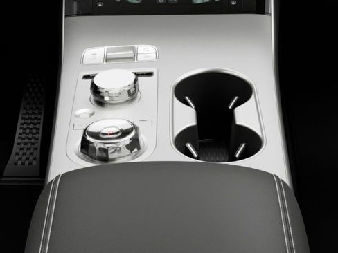 New 2026 Genesis GV70 2.5T Advanced image 21