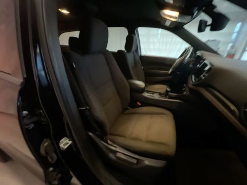 Used 2023 Dodge Durango GT image 25
