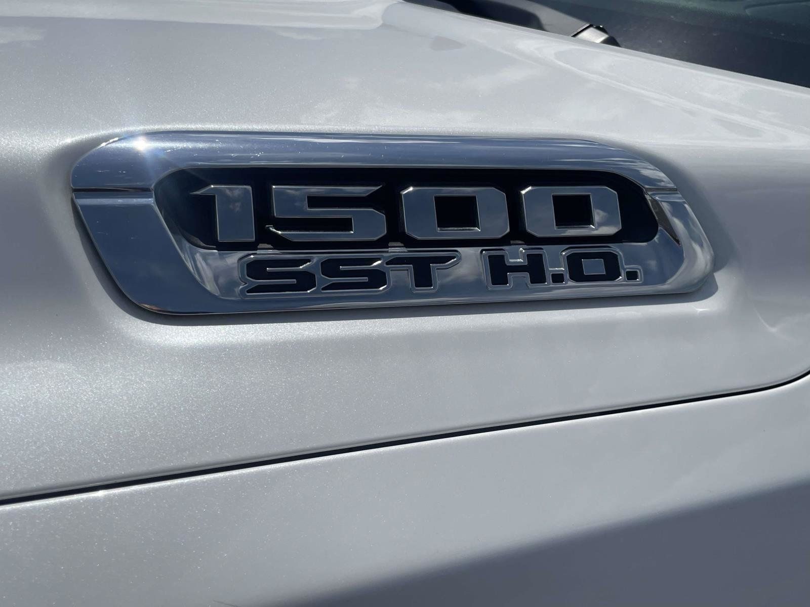 Used 2025 RAM 1500 Limited AWD/4WD image 15