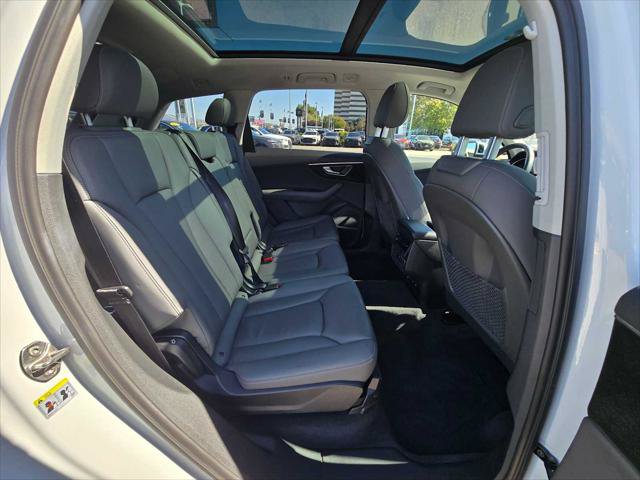 Certified 2025 Audi Q7 3.0T Premium Plus w/ Premium Plus Package AWD/4WD image 12