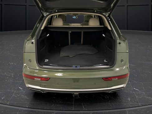 Used 2024 Audi Q5 e Premium Plus image 15