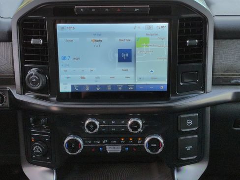 Certified 2023 Ford F150 Platinum w/ Equipment Group 701A High AWD/4WD image 18