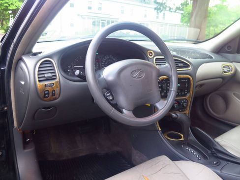 Used 2000 Oldsmobile Alero GLS FWD image 7