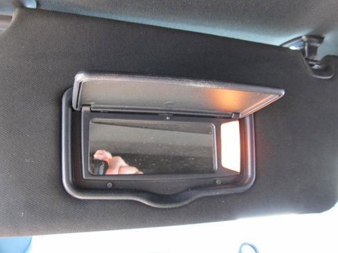 Used 2017 Ford Explorer Limited image 73