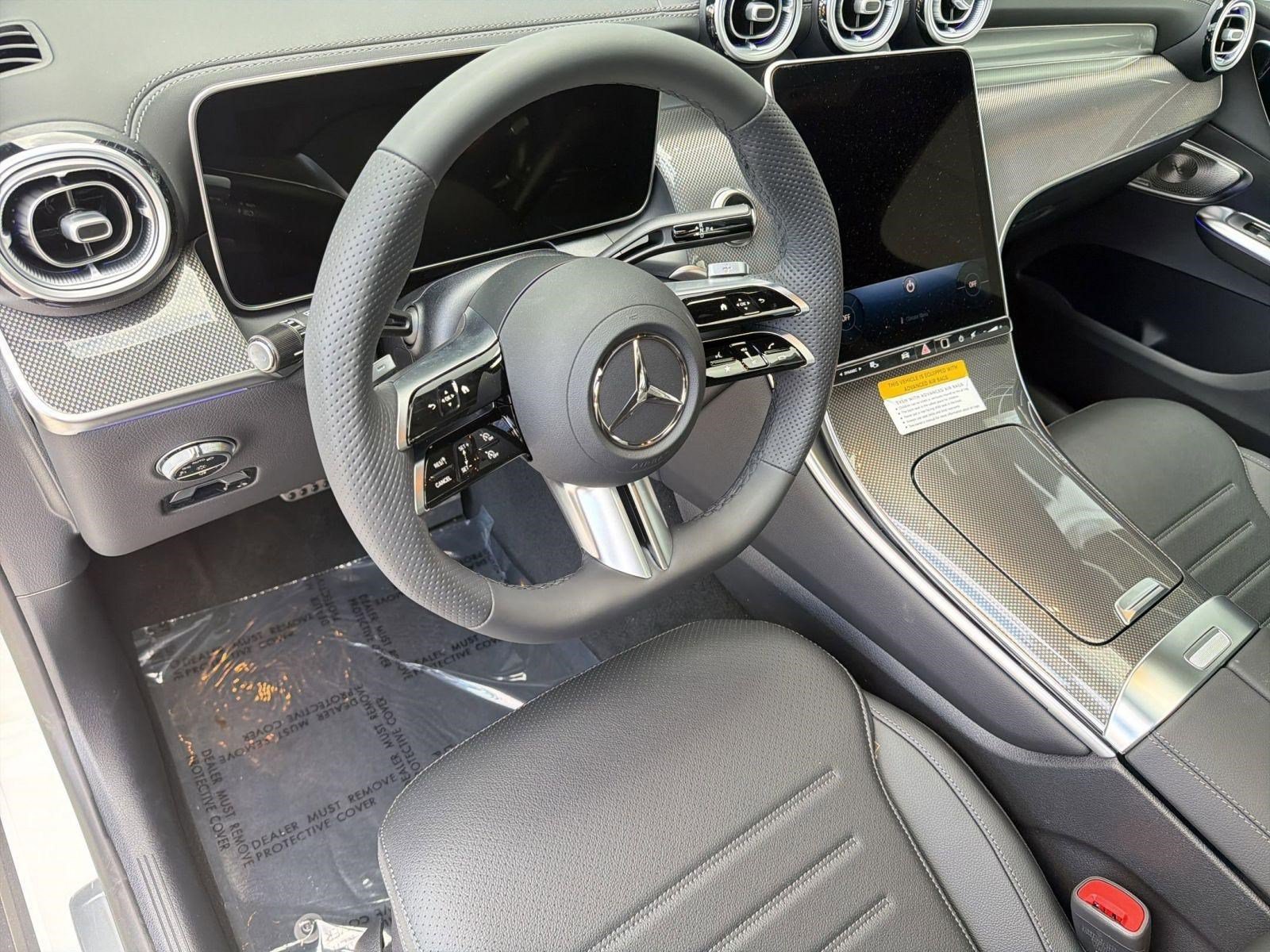 Used 2026 Mercedes-Benz GLC 300 image 4