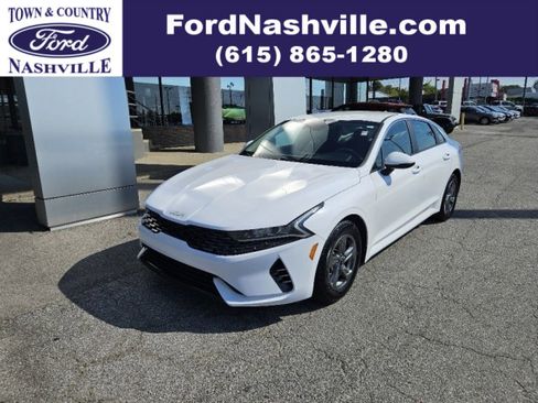 Used 2023 Kia K5 LXS image 1