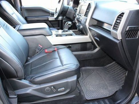 Used 2018 Ford F150 Lariat w/ Equipment Group 502A Luxury image 18