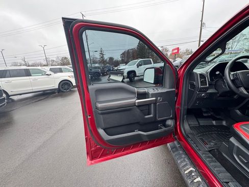 Used 2019 Ford F150 Lariat w/ Equipment Group 502A Luxury image 16