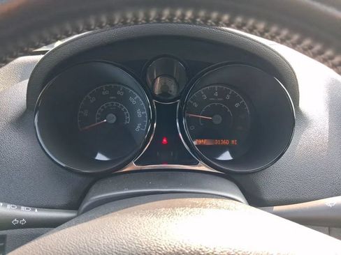 Used 2008 Saturn Sky w/ Premium Trim Package RWD image 25