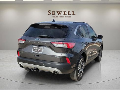 Used 2020 Ford Escape SEL image 5