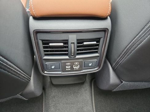 New 2026 Subaru Forester Touring AWD/4WD image 18