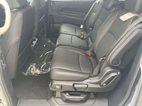 New 2026 Honda Odyssey EX-L image 11