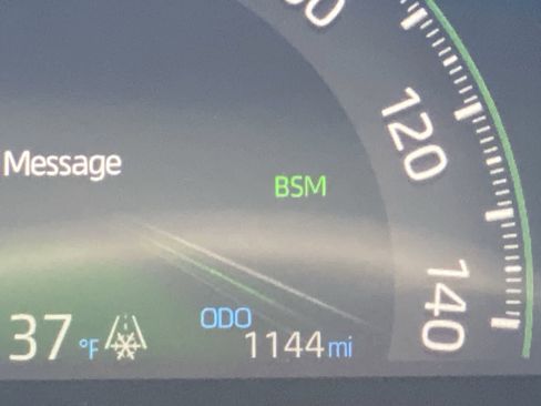 Certified 2025 Toyota RAV4 XLE Premium image 35