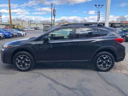 Used 2018 Subaru Crosstrek 2.0i Premium w/ Eyesight System image 5