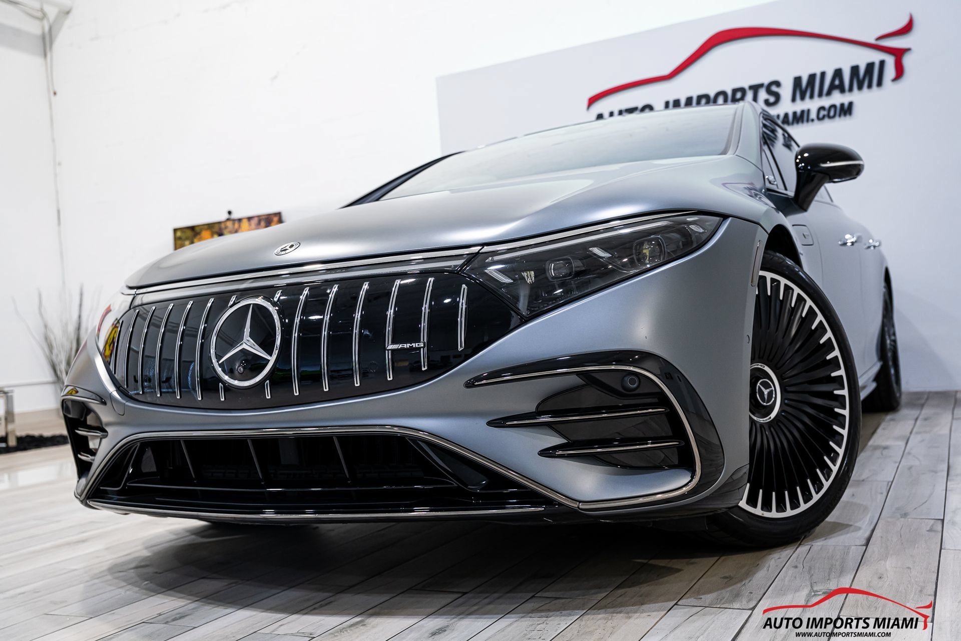 Used 2023 Mercedes-Benz EQS AMG 4MATIC image 2