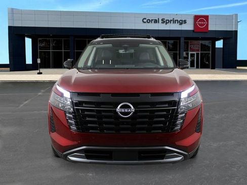New 2026 Nissan Pathfinder Platinum w/ Cargo Package FWD image 8