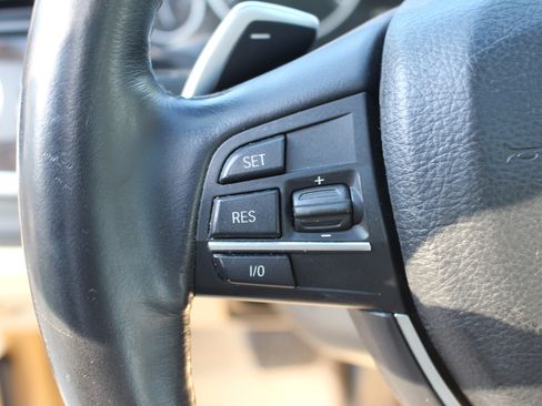 Used 2011 BMW 535i xDrive Sedan image 20