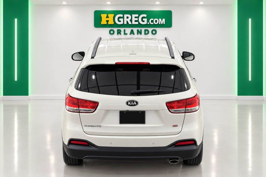 Used 2016 Kia Sorento AWD w/ LX Convenience Package image 8