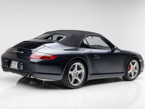 Used 2006 Porsche 911 Carrera 4S AWD/4WD image 31