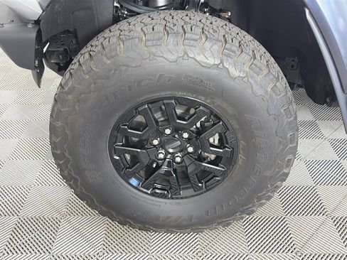 Used 2024 Ford Bronco Raptor AWD/4WD image 8
