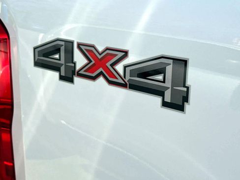 Used 2024 Ford F250 XLT image 9
