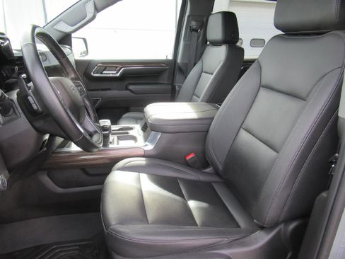 Certified 2024 Chevrolet Silverado 1500 LT Trail Boss w/ LT Trail Boss Premium Package image 9