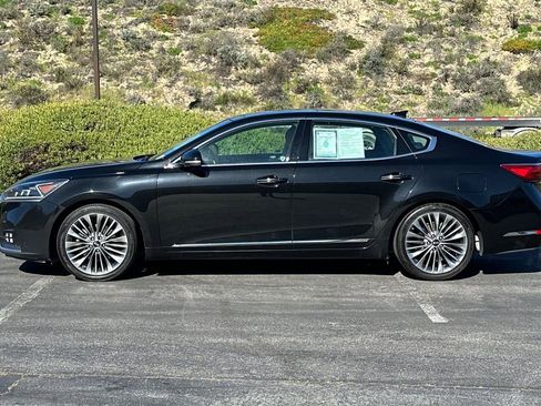 Used 2018 Kia Cadenza Limited w/ Paint Protection Package image 6