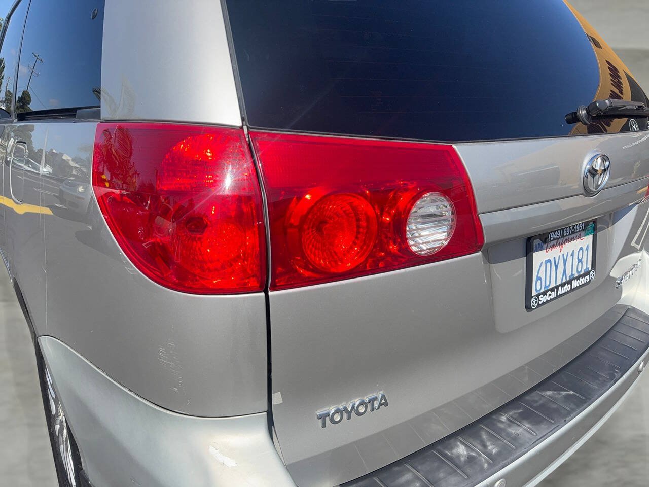 Used 2008 Toyota Sienna LE FWD image 27