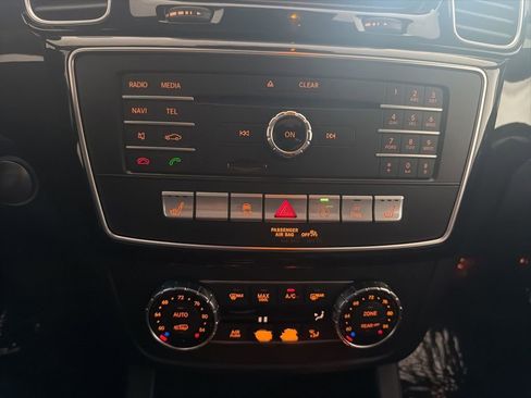 Used 2017 Mercedes-Benz GLS 450 4MATIC image 37