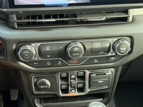 New 2026 Jeep Wrangler Unlimited Sport AWD/4WD image 19
