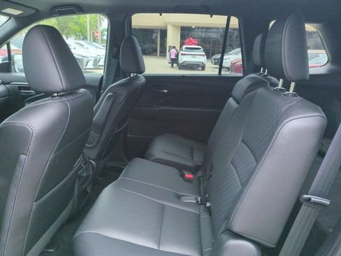 Used 2020 Honda Passport EX-L image 12